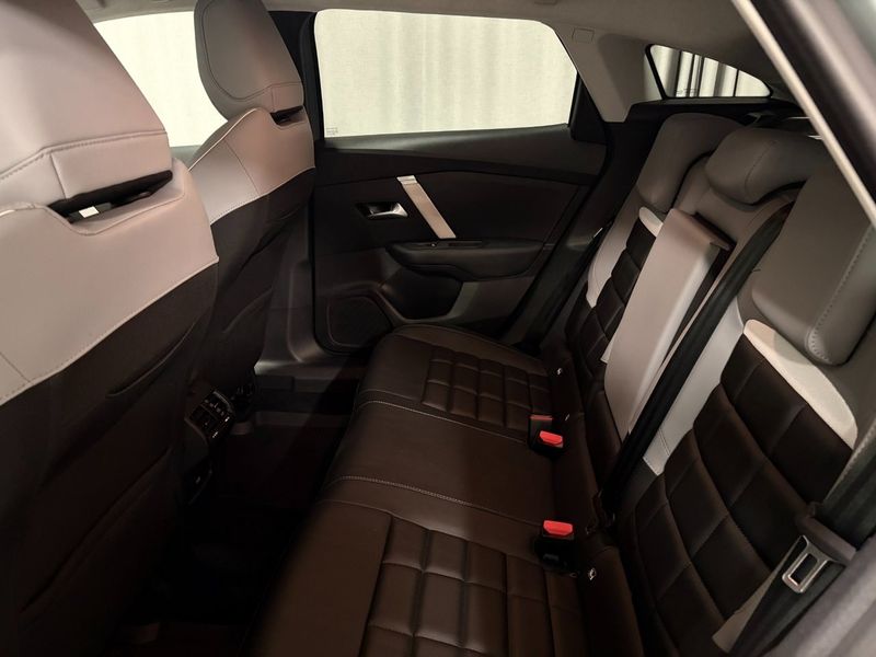 Citroen C4 bild 7