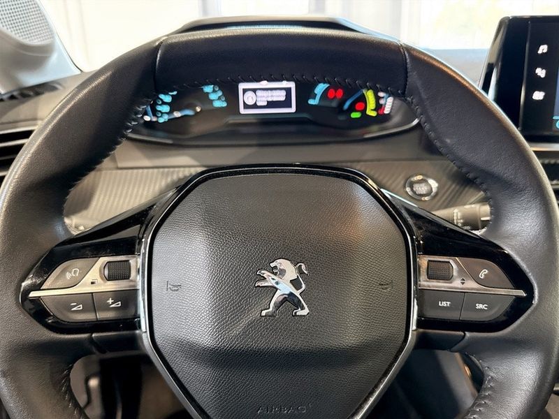 Peugeot e-208 bild 7