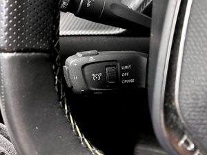 Peugeot e-2008 bild 8