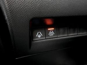 Peugeot e-2008 bild 9