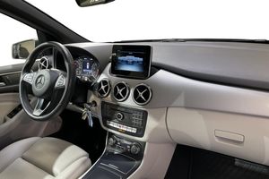 Mercedes B180 bild 16