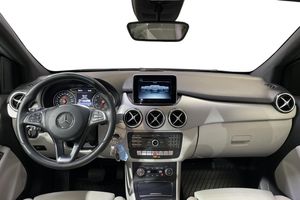 Mercedes B180 bild 11