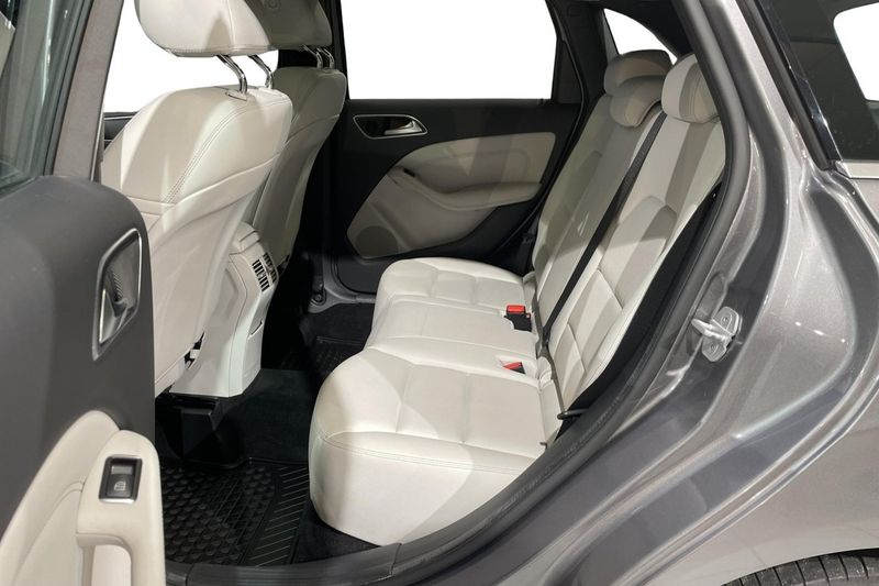 Mercedes B180 bild 14