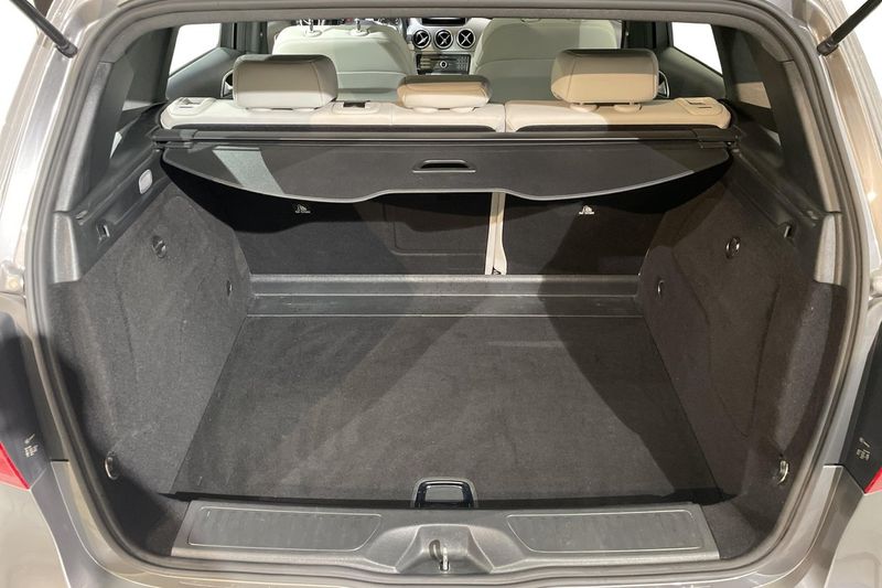 Mercedes B180 bild 17