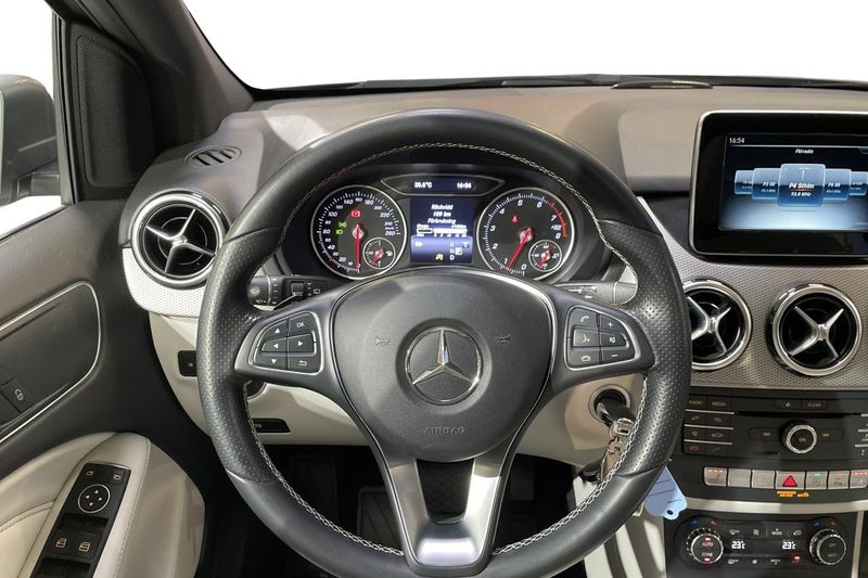 Mercedes B180 bild 12