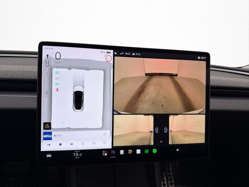 Tesla Model 3 bild 23