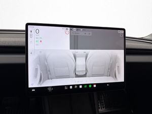 Tesla Model 3 bild 27