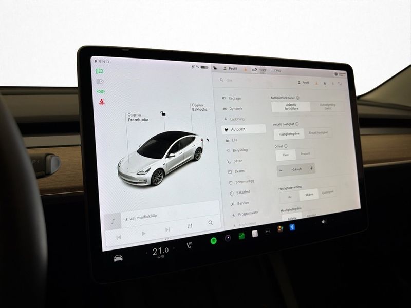 Tesla Model 3 bild 28
