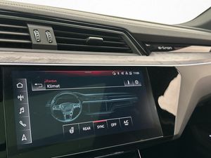 Audi Q8 e-tron bild 36
