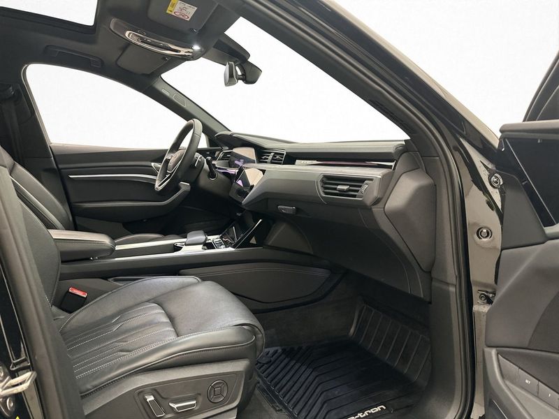 Audi Q8 e-tron bild 13