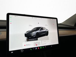 Tesla Model 3 bild 19