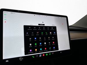 Tesla Model 3 bild 20
