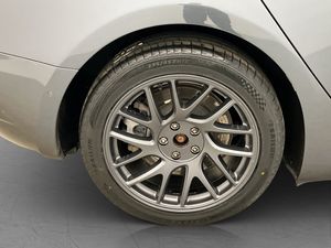 Tesla Model 3 bild 32