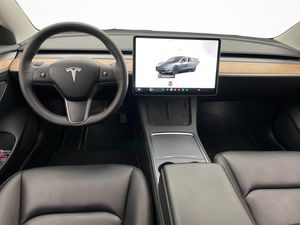 Tesla Model 3 bild 12