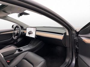 Tesla Model 3 bild 25