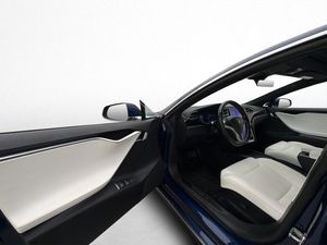 Tesla Model S bild 10