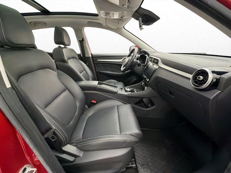 MG ZS EV bild 24