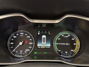 MG ZS EV bild 16