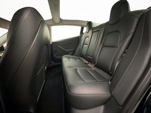 Tesla Model 3 bild 27
