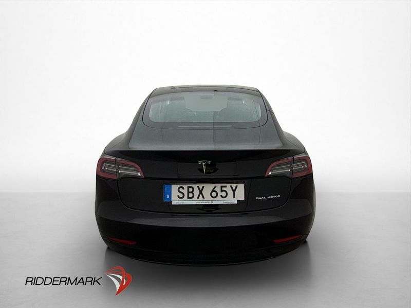 Tesla Model 3 bild 8