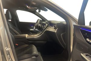 Mercedes GLC300 bild 9