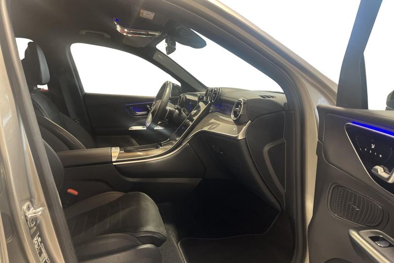 Mercedes GLC300 bild 9