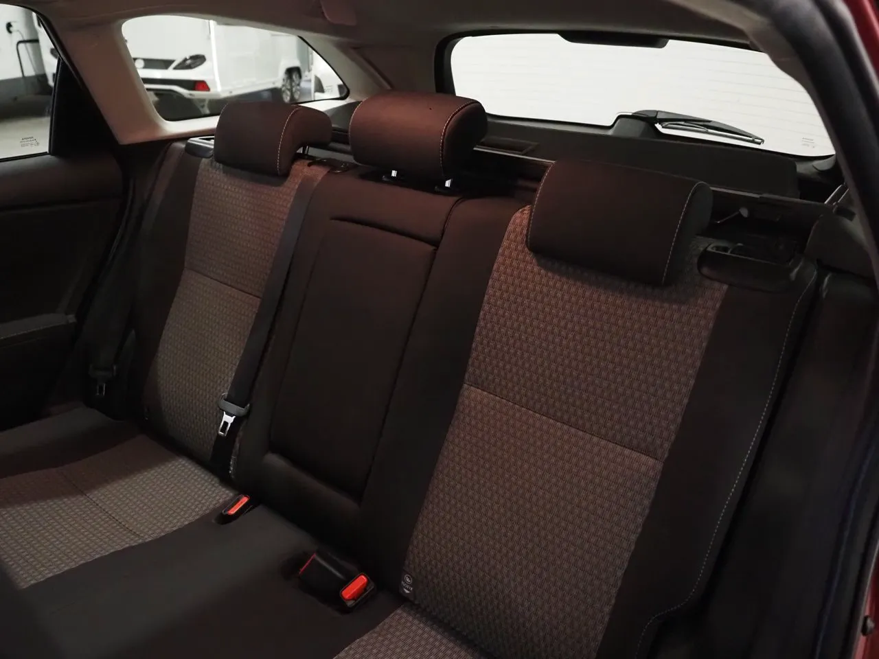 Toyota Auris bild 18