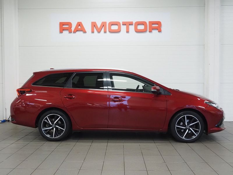 Toyota Auris bild 5