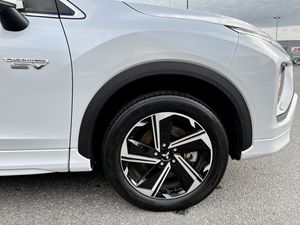 Mitsubishi Eclipse Cross bild 13