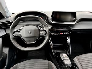 Peugeot e-2008 bild 7