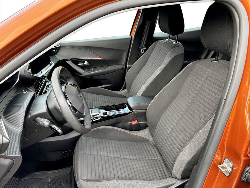 Peugeot e-2008 bild 4