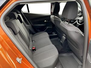 Peugeot e-2008 bild 12