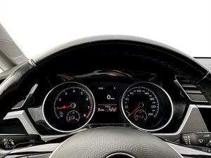 Volkswagen Touran bild 9