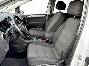 Volkswagen Touran bild 4