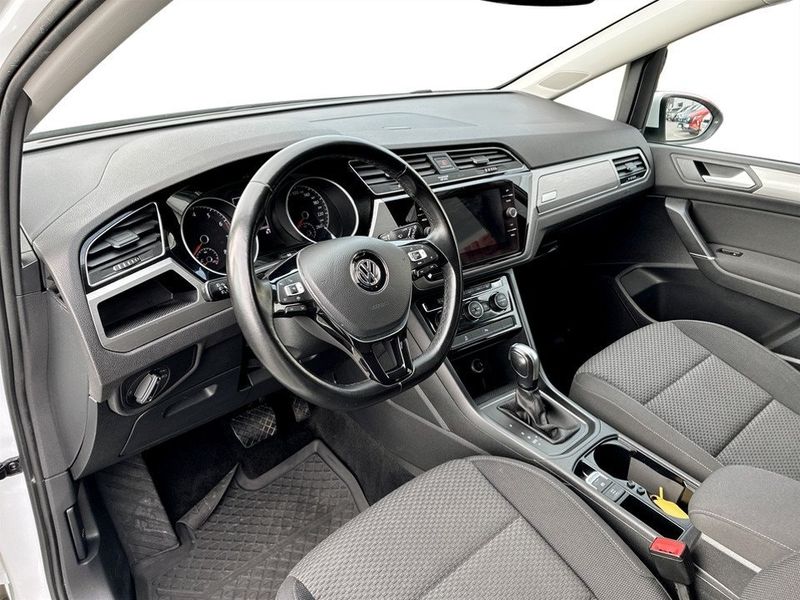 Volkswagen Touran bild 5