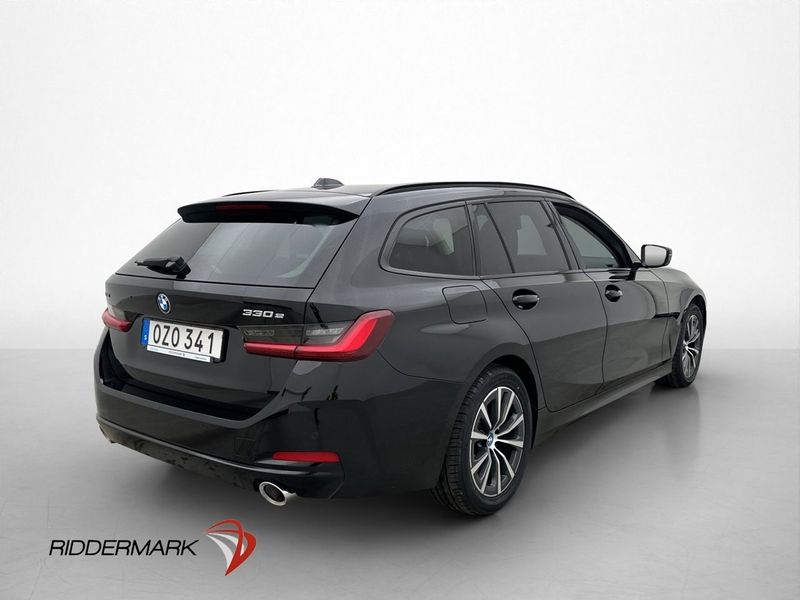 BMW 330 bild 8