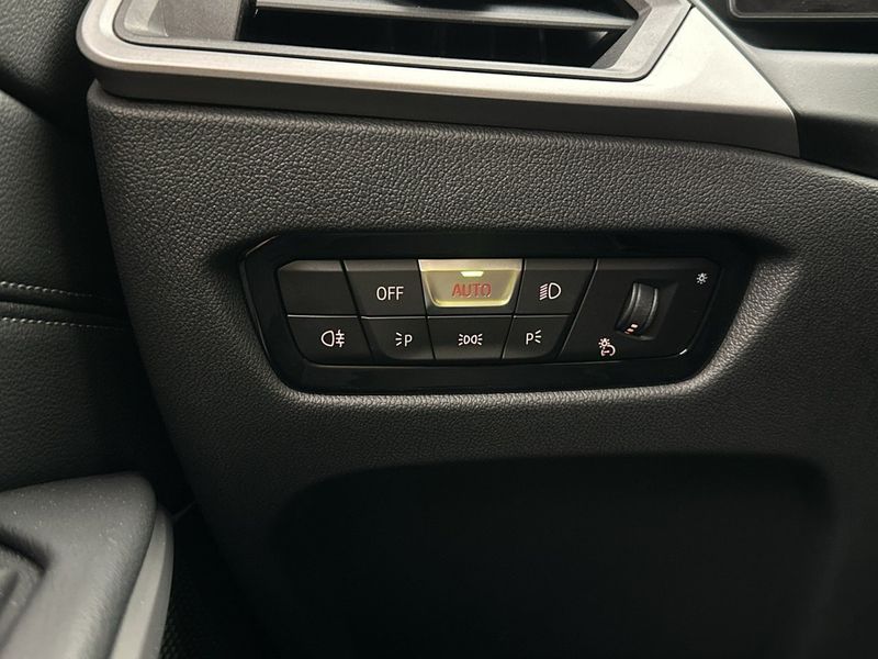 BMW 330 bild 35