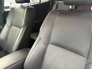Toyota RAV4 bild 10