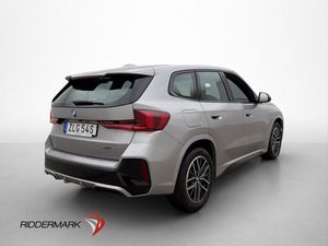 BMW iX1 bild 8