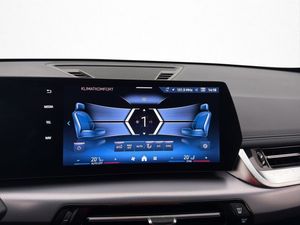 BMW iX1 bild 19