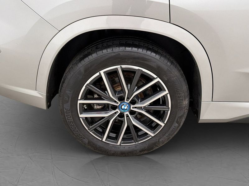 BMW iX1 bild 30