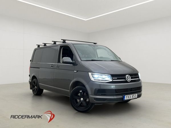 Volkswagen Transporter 4M Värmare Dragkrok CarPlay V-Inredd - 2018