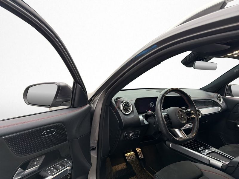 Mercedes EQB250+ bild 12