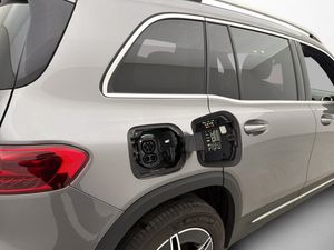 Mercedes EQB250+ bild 10