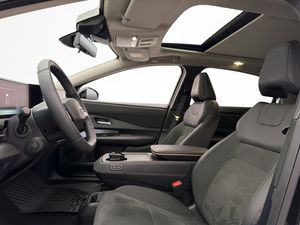 Nissan Ariya bild 13