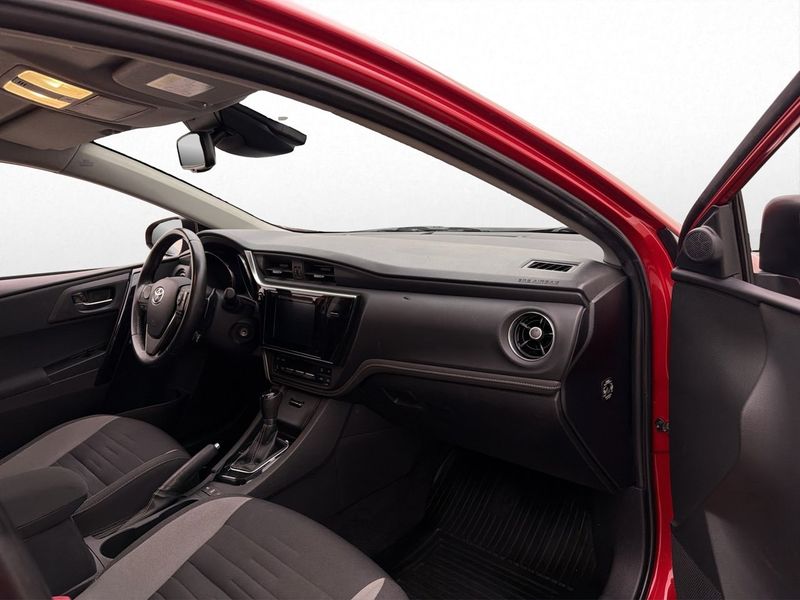 Toyota Auris bild 27