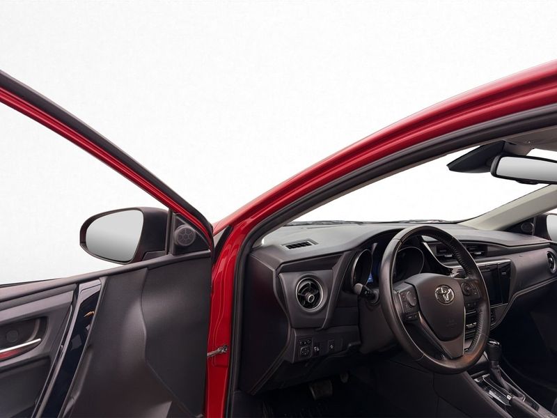 Toyota Auris bild 11