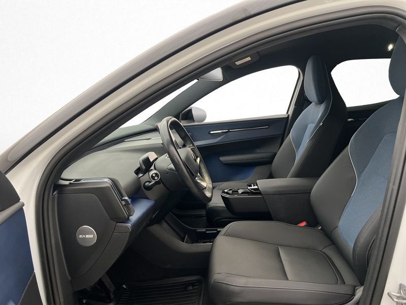 Volvo EX30 bild 12