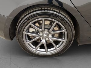 Tesla Model 3 bild 30