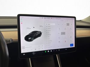Tesla Model 3 bild 14